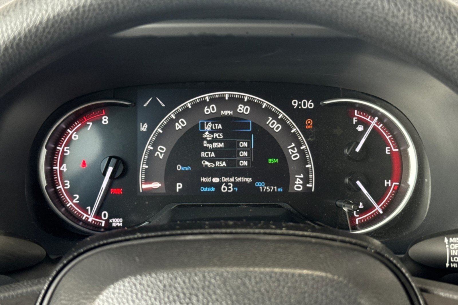 Certified 2025 Toyota RAV4 XLE FWD image 23
