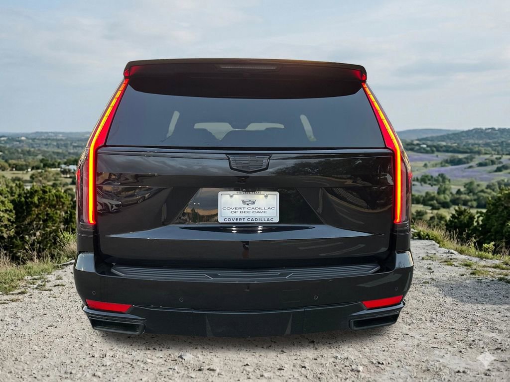 Used 2023 Cadillac Escalade ESV Sport Platinum w/ LPO, ONYX Package AWD/4WD image 9