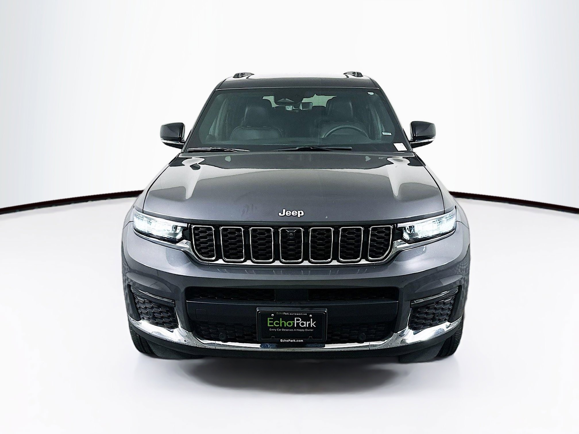 Used 2024 Jeep Grand Cherokee L Limited w/ Luxury Tech Group II image 2