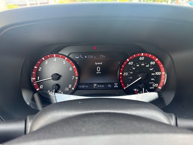 Used 2025 Nissan Frontier PRO-4X w/ Tow Package AWD/4WD image 19