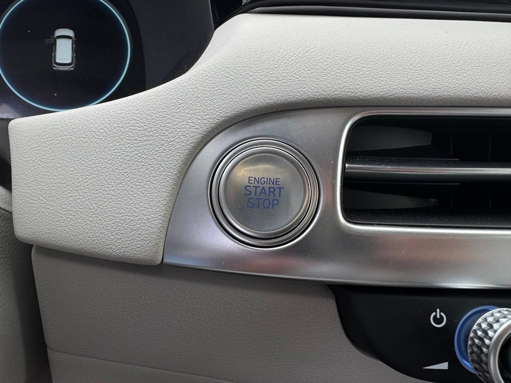 Used 2025 Hyundai Palisade Calligraphy FWD image 24