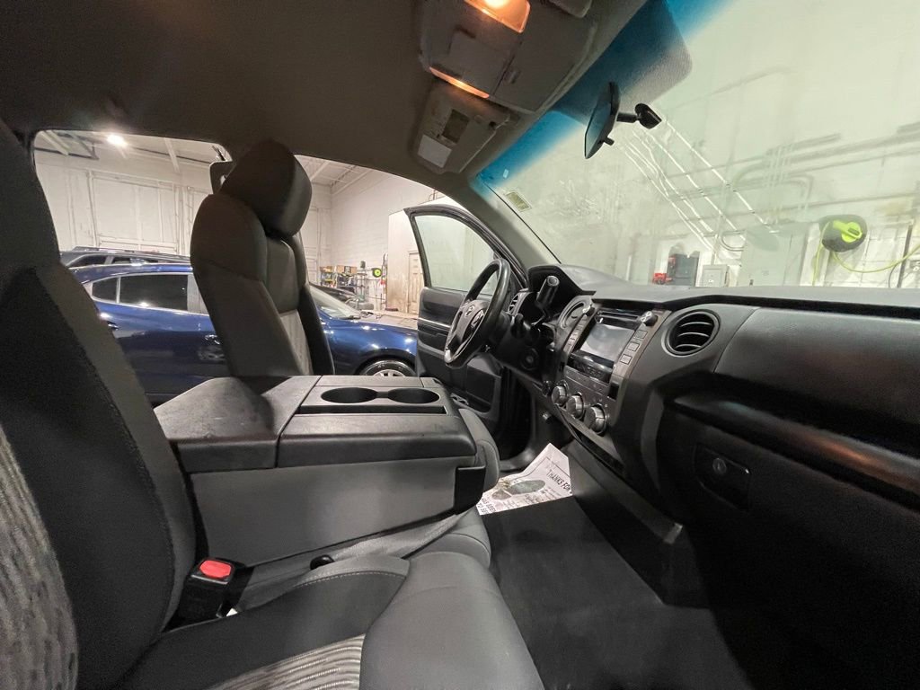 Used 2016 Toyota Tundra SR image 25