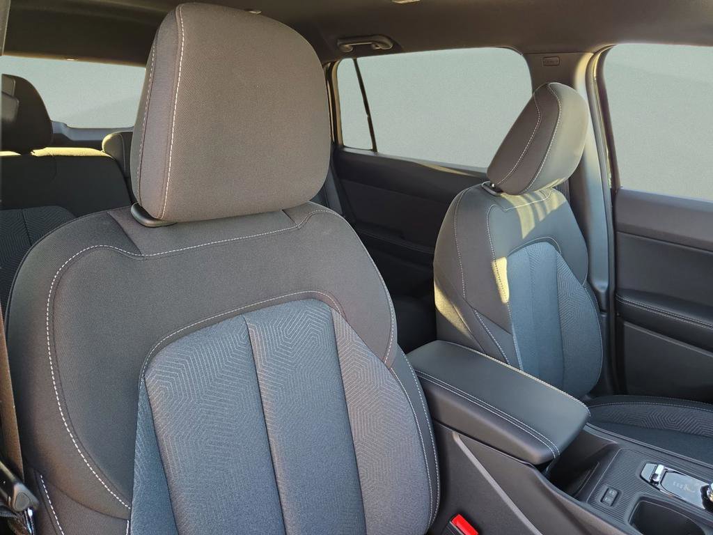New 2026 Jeep Cherokee Laredo AWD/4WD image 32