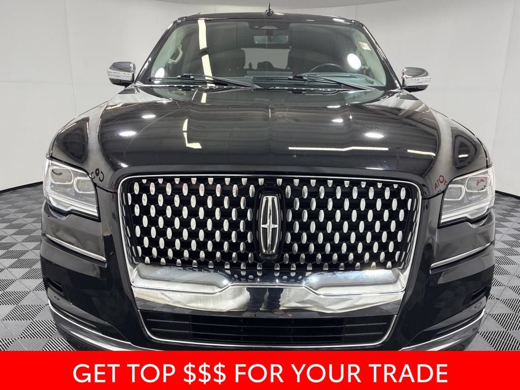 Used 2023 Lincoln Navigator L Black Label AWD/4WD image 2