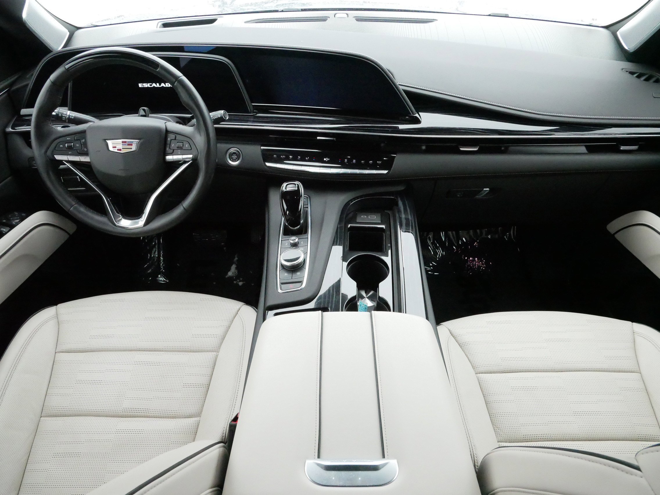 Used 2022 Cadillac Escalade ESV Sport w/ Touring Package image 10