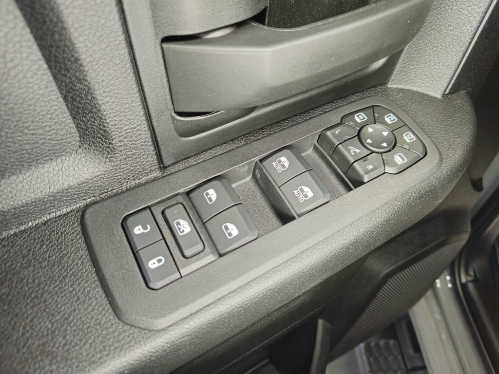 New 2026 RAM 2500 Tradesman AWD/4WD image 4