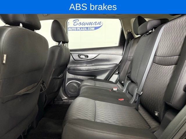Used 2018 Nissan Rogue S image 12