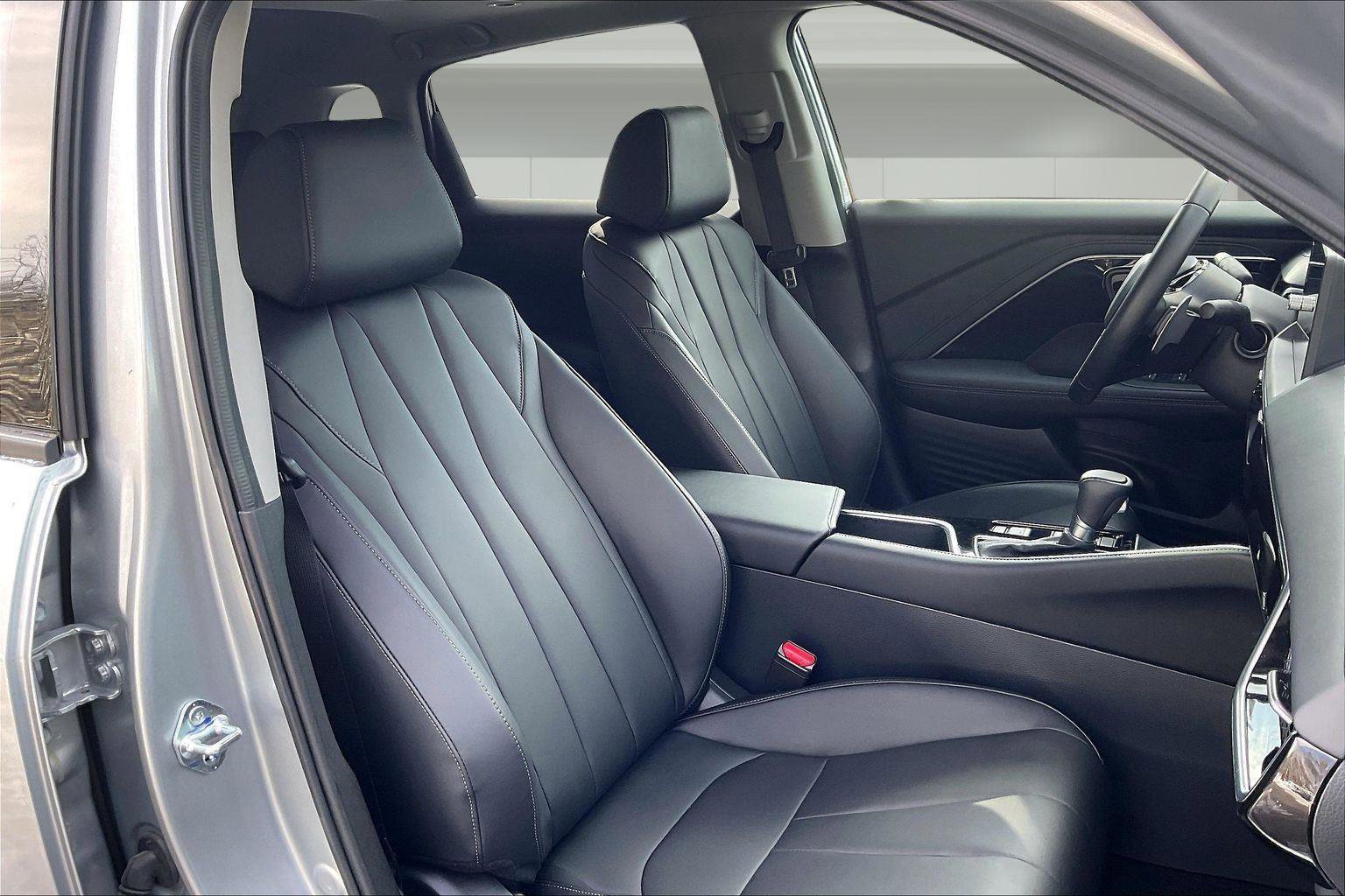 Certified 2025 Acura ADX FWD image 7