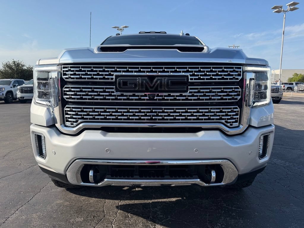Used 2021 GMC Sierra 3500 Denali w/ Denali Ultimate Package AWD/4WD image 7
