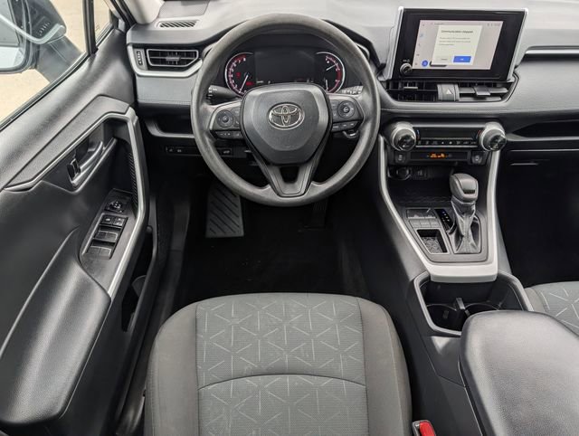 Used 2024 Toyota RAV4 XLE w/ Convenience Package FWD image 12