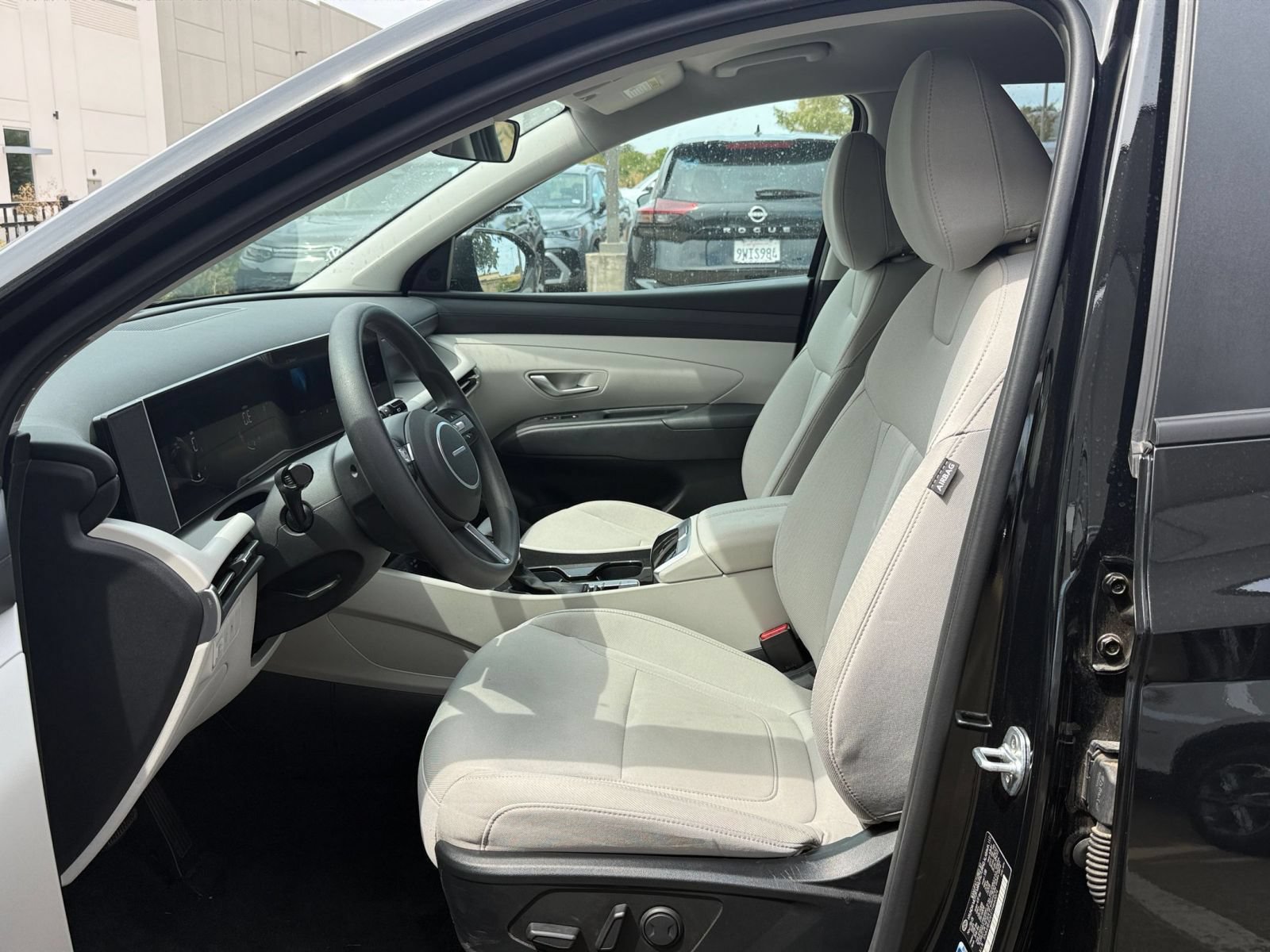 Used 2026 Hyundai Tucson SEL Plus FWD image 29