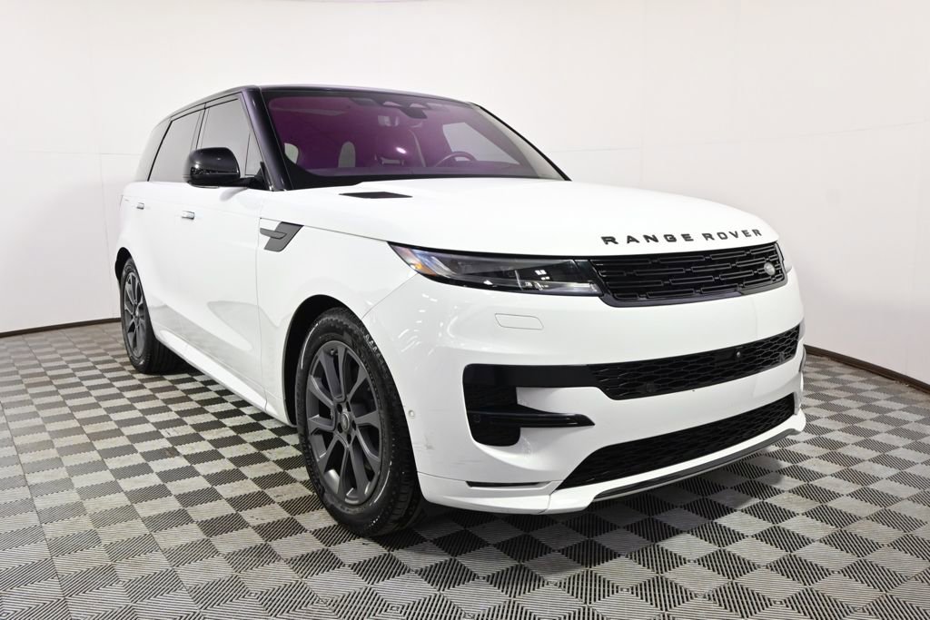 Used 2023 Land Rover Range Rover Sport SE Dynamic image 9