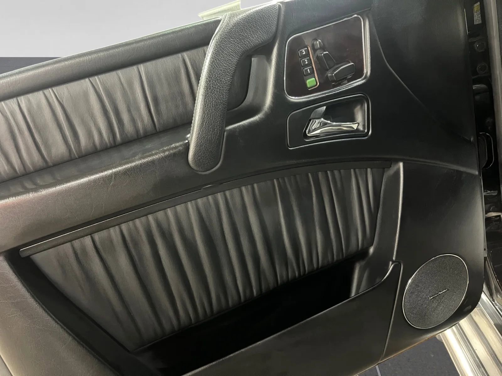 Used 2012 Mercedes-Benz G 550 G 550 Sport Utility 4D image 16