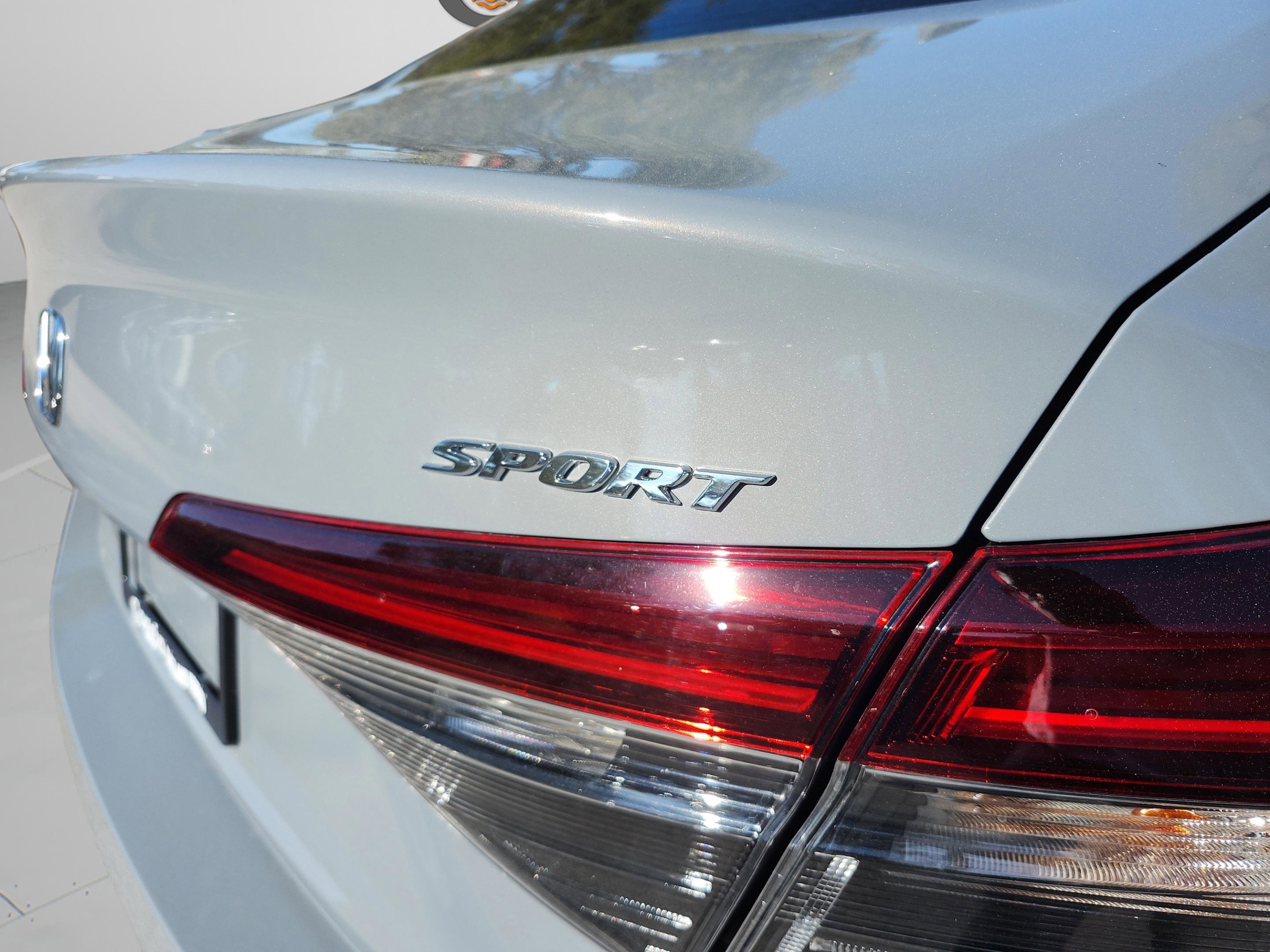 Used 2025 Honda Civic Sport image 29