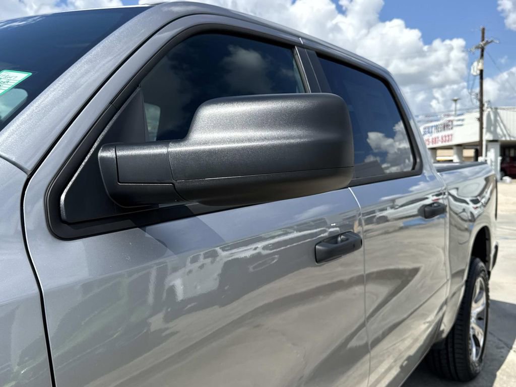 New 2026 RAM 1500 Express image 6