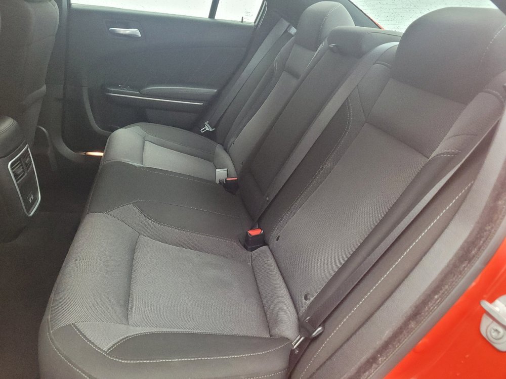 Used 2022 Dodge Charger SXT image 18