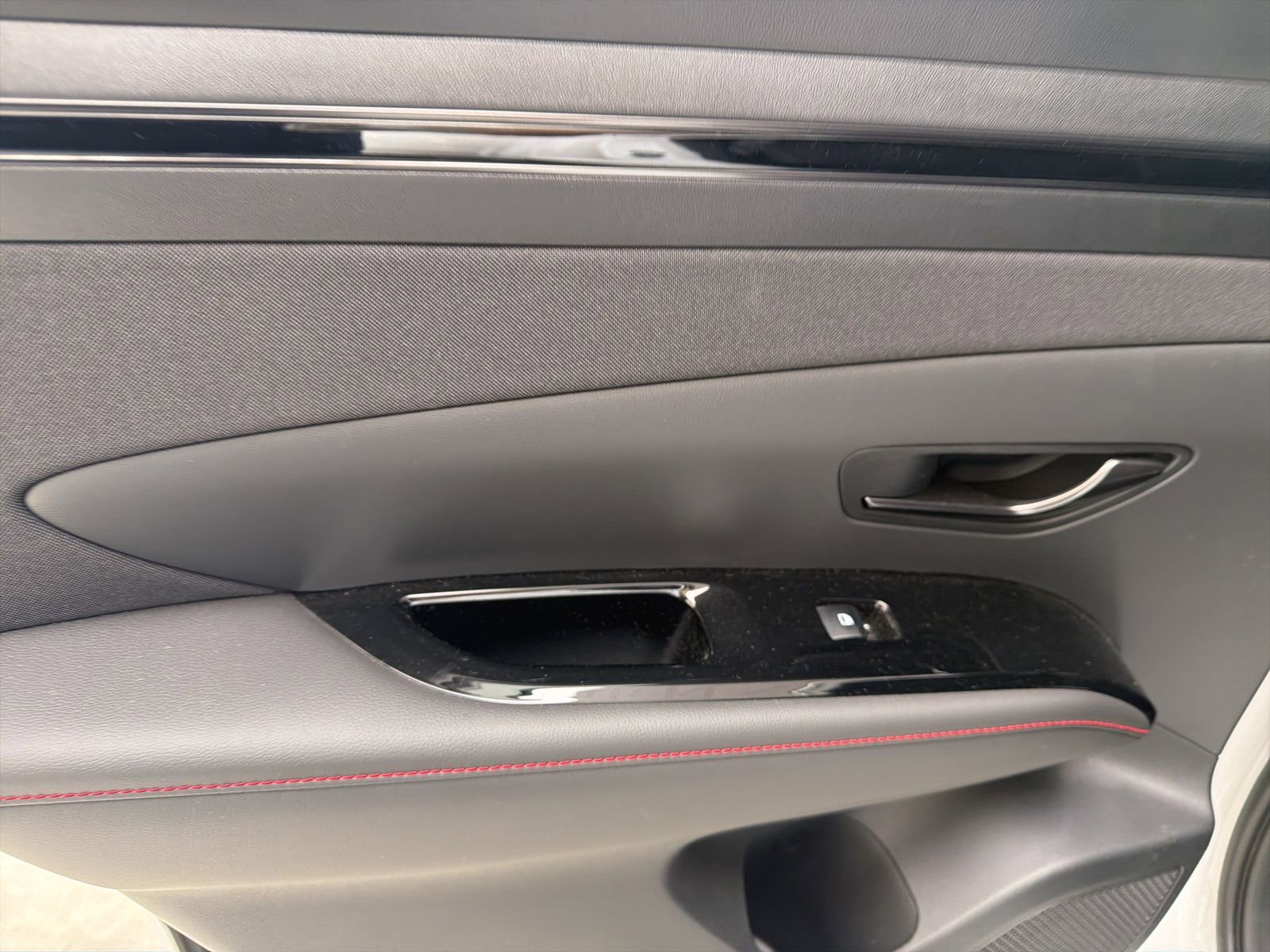 Used 2024 Hyundai Tucson N Line image 12