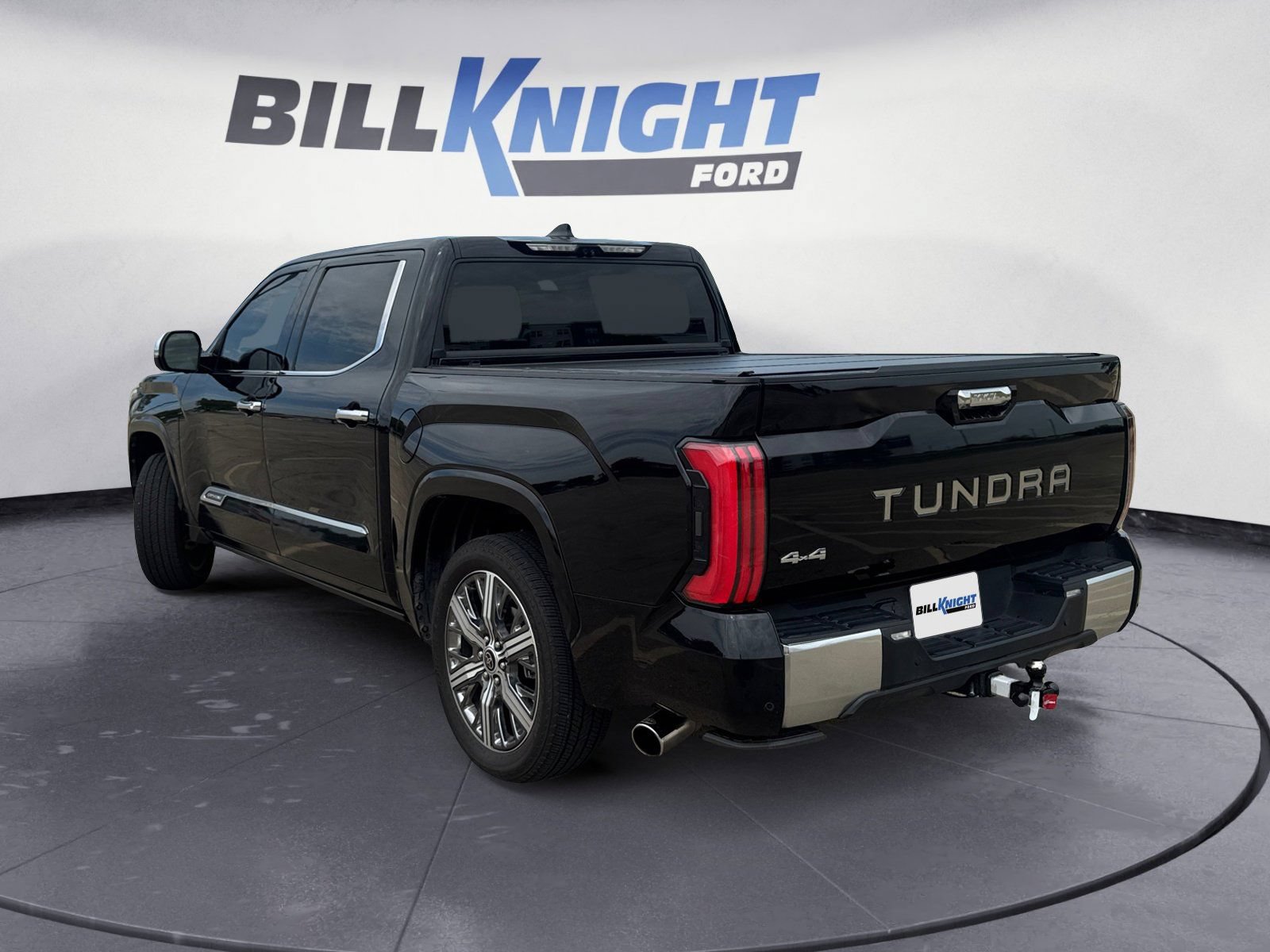 Used 2023 Toyota Tundra Capstone AWD/4WD image 3