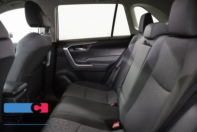 Certified 2025 Toyota RAV4 XLE AWD/4WD image 31