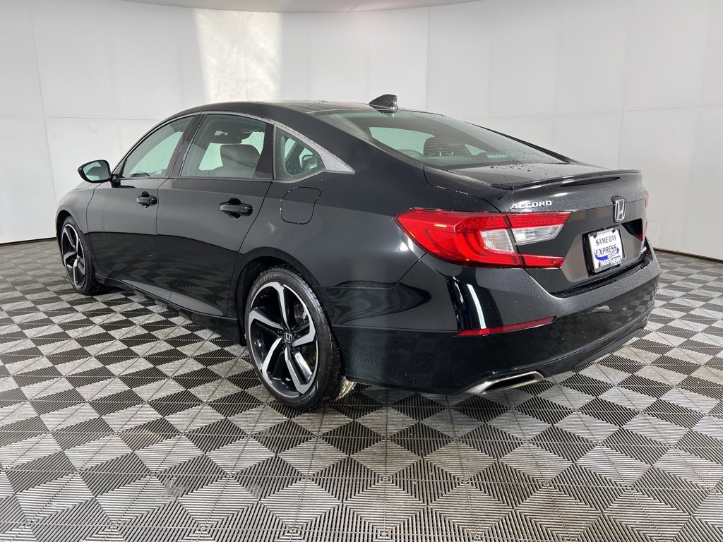 Used 2019 Honda Accord Sport image 11