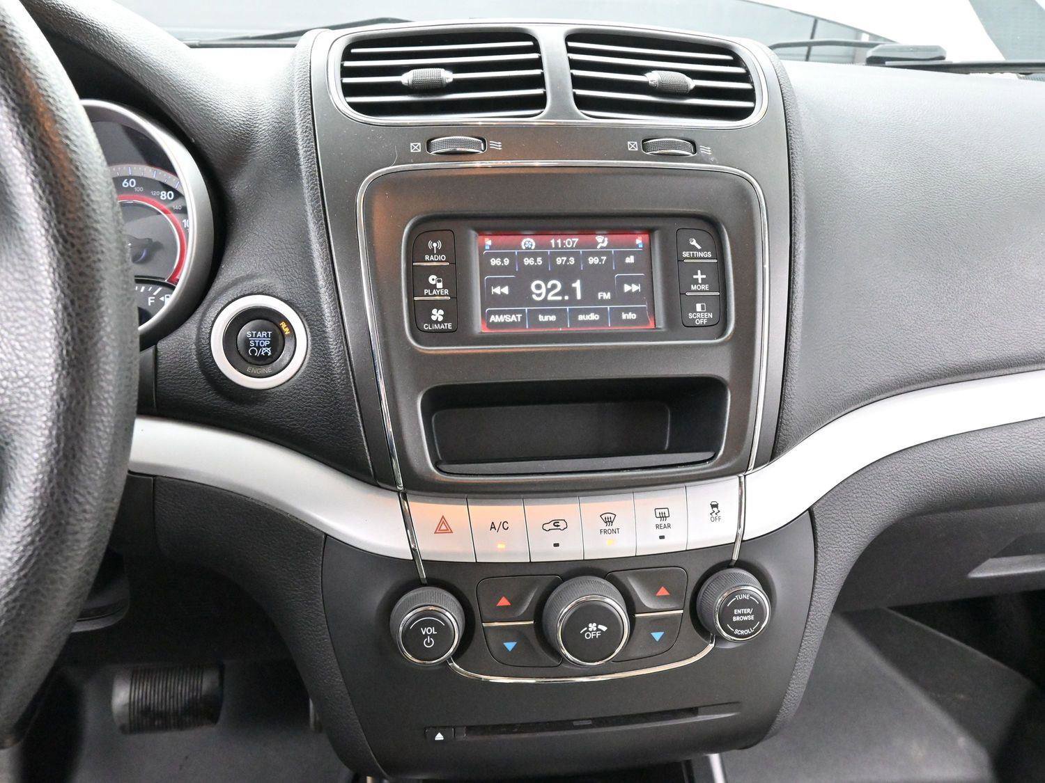 Used 2013 Dodge Journey SXT w/ Flexible Seating Group image 20