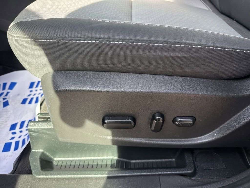 Used 2019 Ford Escape SE AWD/4WD image 14