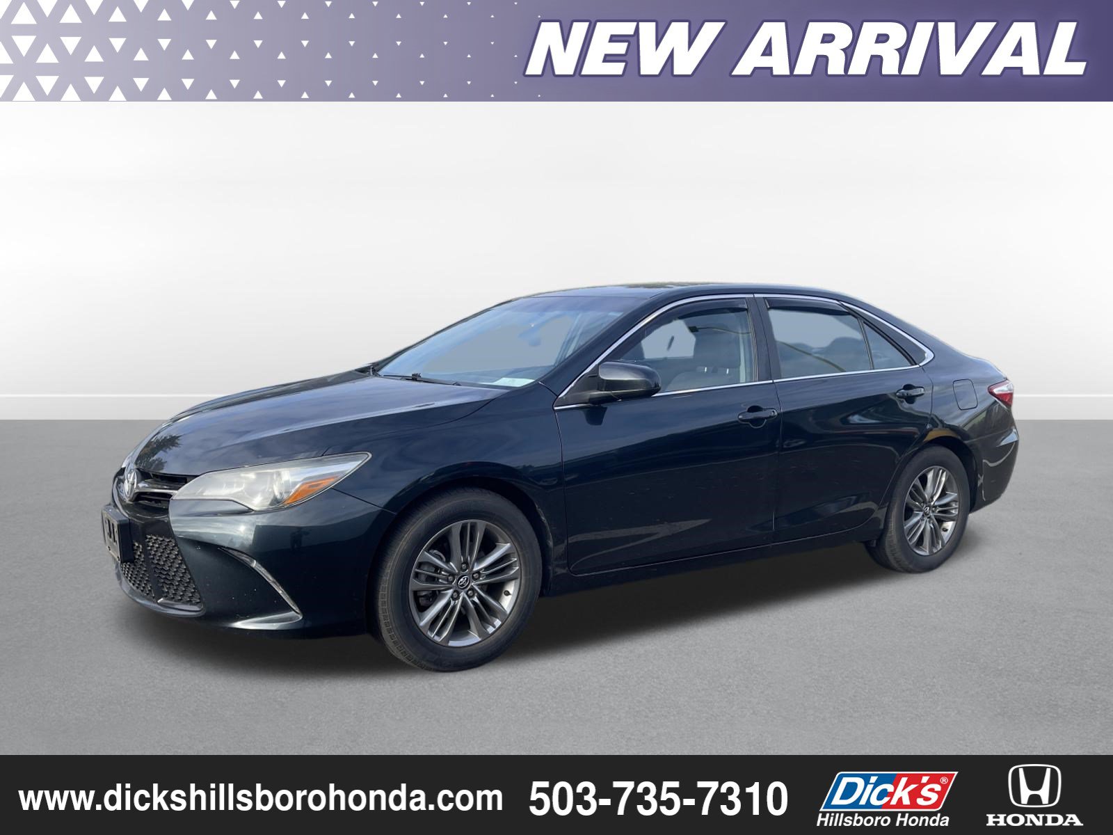 Used 2016 Toyota Camry SE FWD image 1