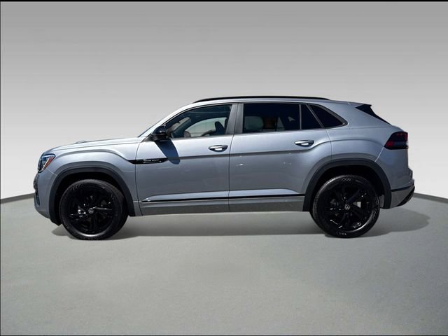 New 2026 Volkswagen Atlas Cross Sport SEL R-Line image 3