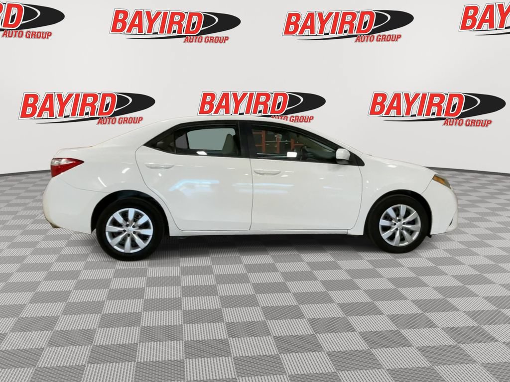 Used 2016 Toyota Corolla LE FWD image 9