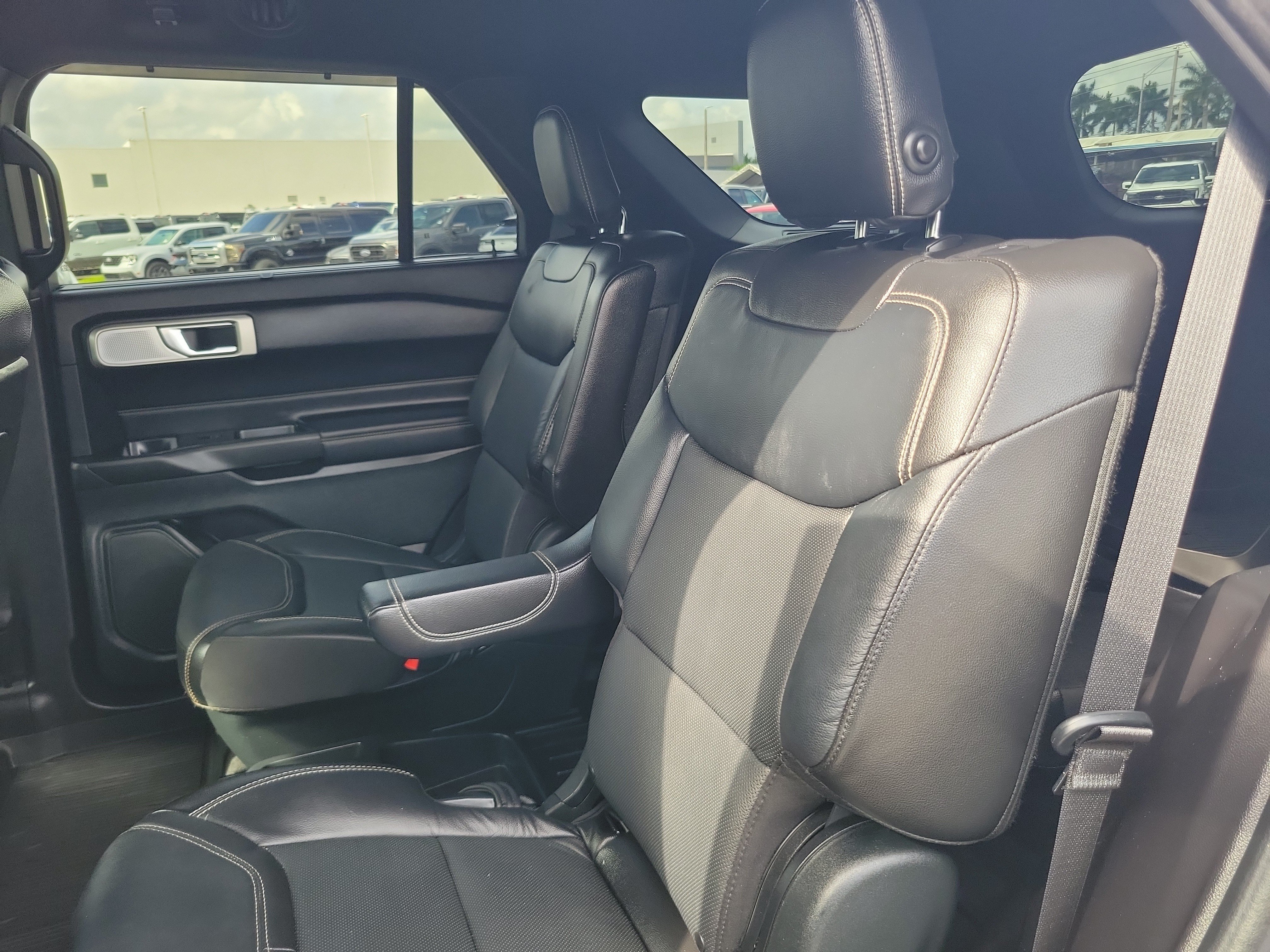 Used 2020 Ford Explorer ST w/ ST Street Pack AWD/4WD image 14