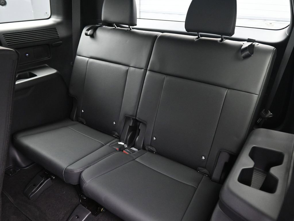 Used 2026 Hyundai Santa Fe SEL image 13