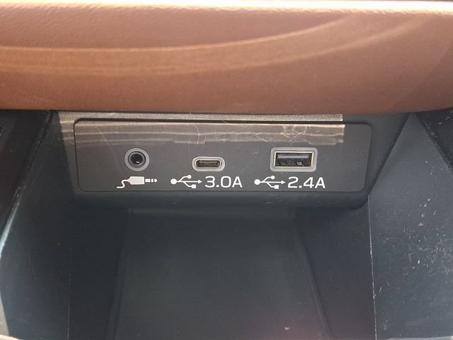Certified 2024 Subaru Outback Touring XT AWD/4WD image 38