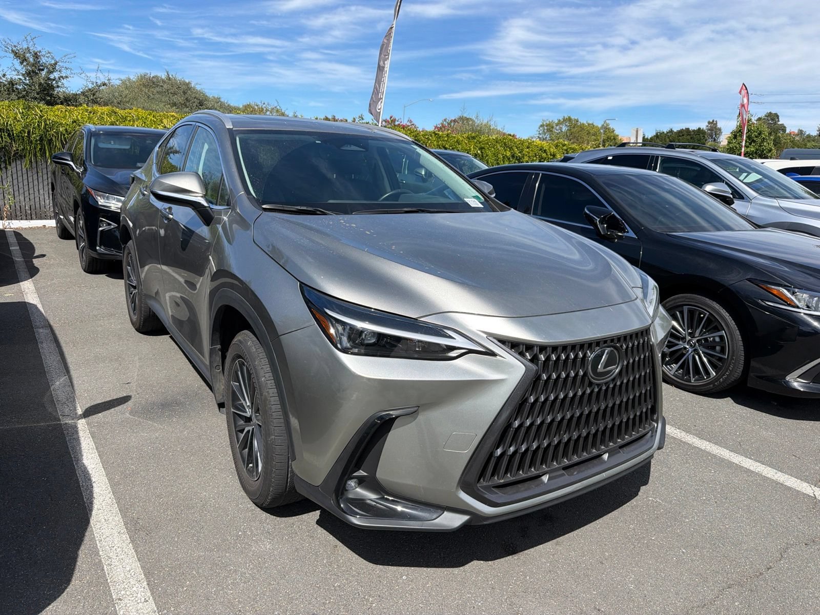 Used 2022 Lexus NX 350h AWD w/ Towing Package (2000 Lbs) image 2