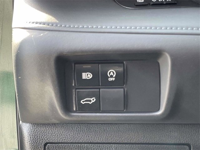 Used 2024 Toyota Highlander XLE image 23