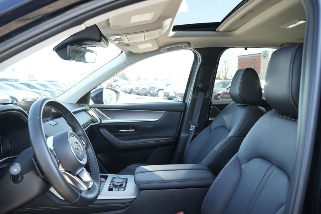 Used 2024 MAZDA CX-90 Plug-In Hybrid w/ Preferred image 30