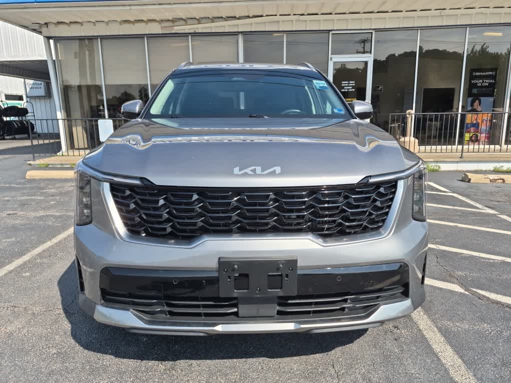 Used 2025 Kia Sorento EX AWD/4WD image 2