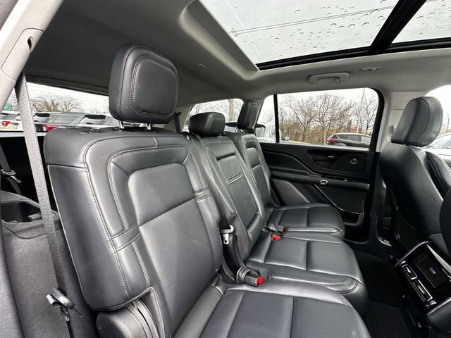 Certified 2025 Lincoln Aviator Reserve image 39