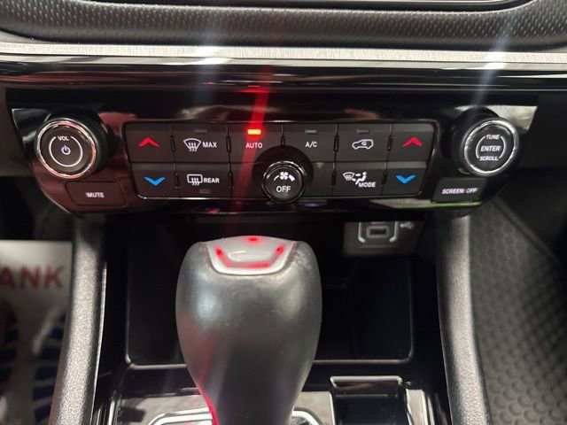 Used 2024 Jeep Compass Trailhawk image 20