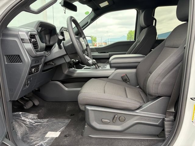 New 2026 Ford F150 XLT w/ Equipment Group 302A MID AWD/4WD image 14