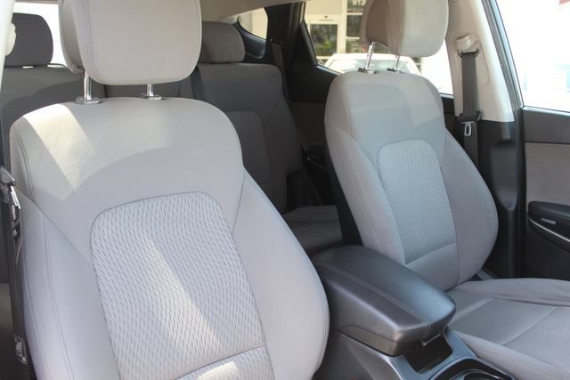 Used 2016 Hyundai Santa Fe Sport AWD/4WD image 16