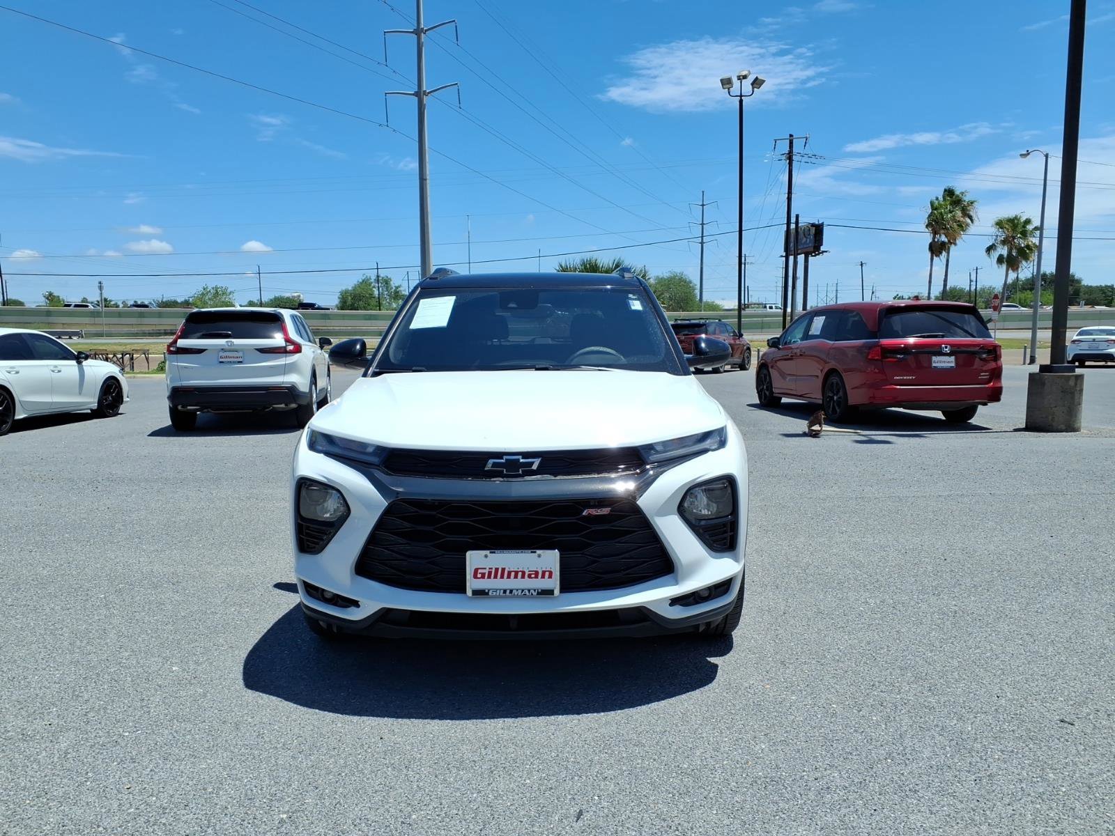 Used 2023 Chevrolet TrailBlazer RS w/ Convenience Package FWD image 3