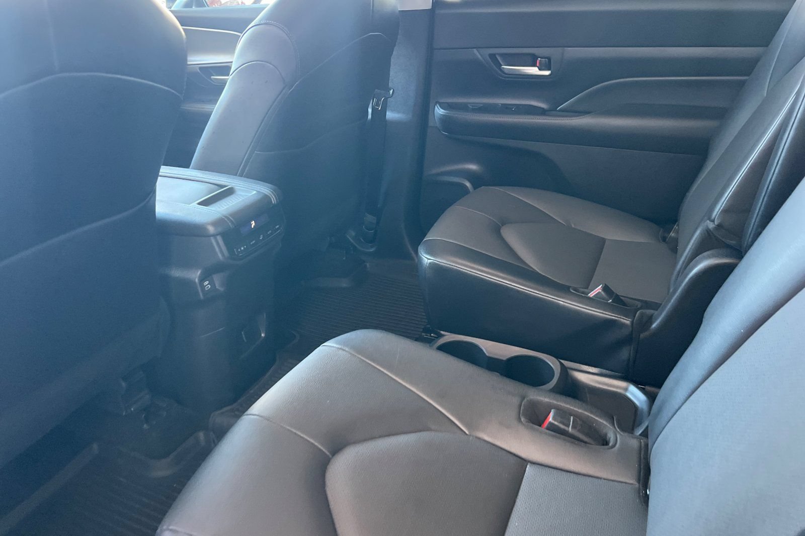 Certified 2024 Toyota Grand Highlander AWD Hybrid image 9
