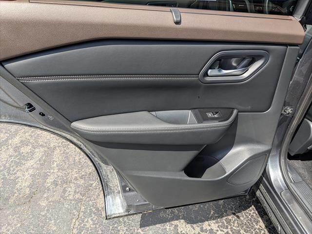 Used 2023 Nissan Rogue SL w/ SL Premium Package AWD/4WD image 13