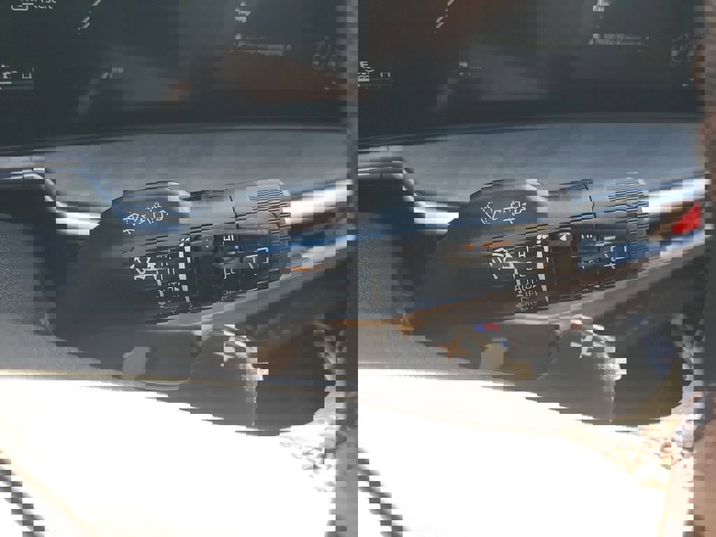 New 2026 Kia Sorento SX Prestige w/ Olive Brown Leather Package image 31