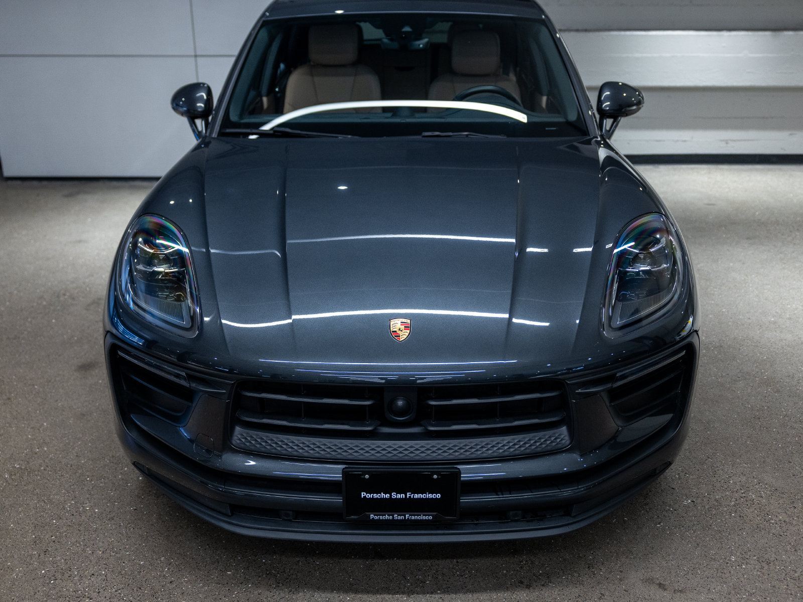 Certified 2023 Porsche Macan AWD/4WD image 12