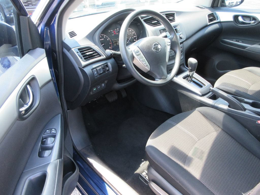 Used 2017 Nissan Sentra S FWD image 10