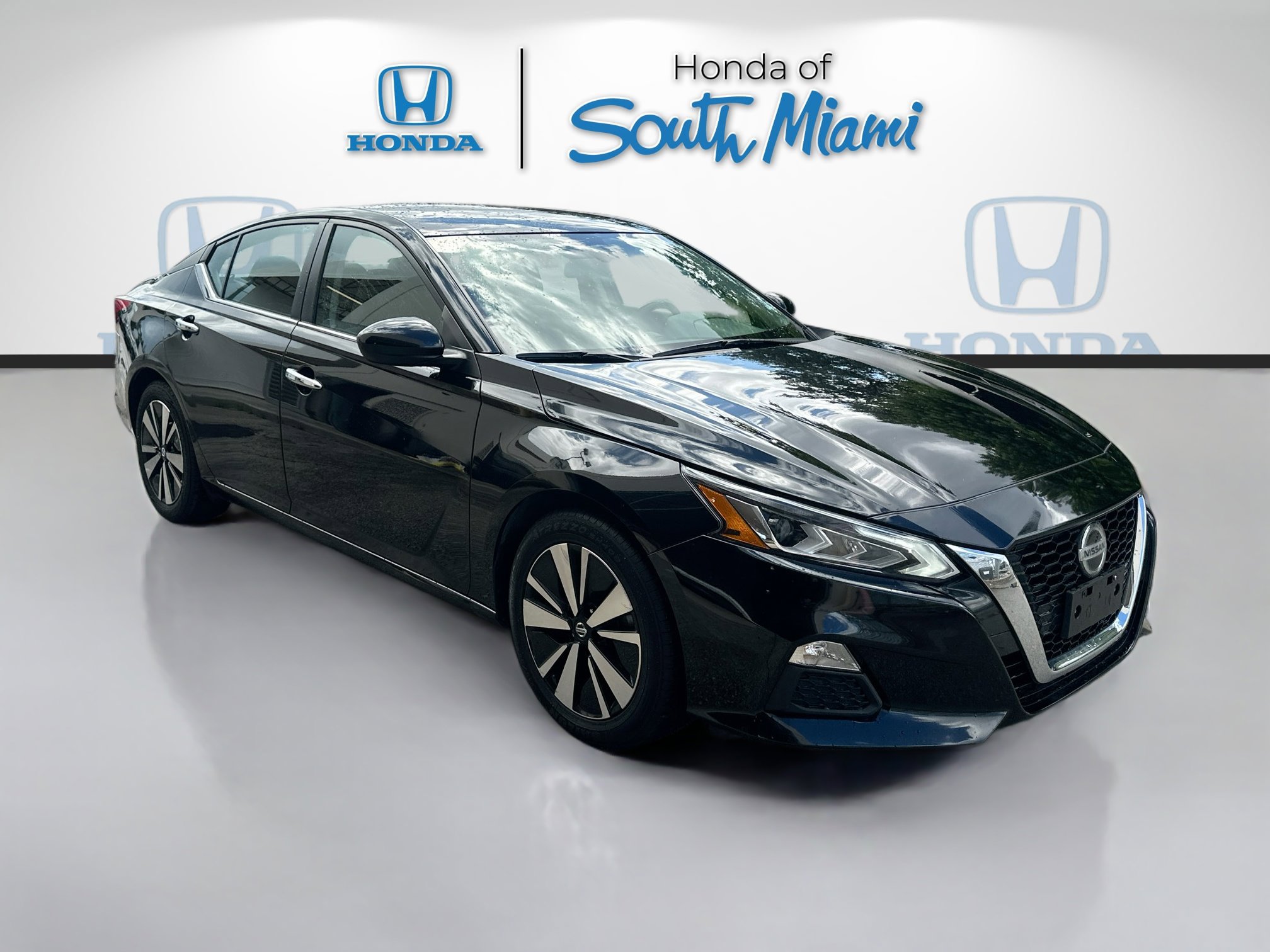 Used 2022 Nissan Altima 2.5 SV