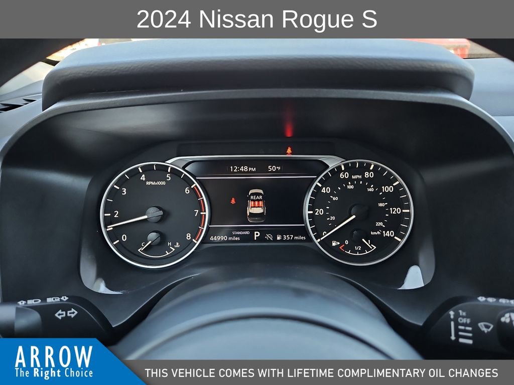 Used 2024 Nissan Rogue S image 26