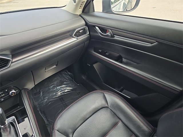 Used 2025 MAZDA CX-5 Carbon Edition image 12