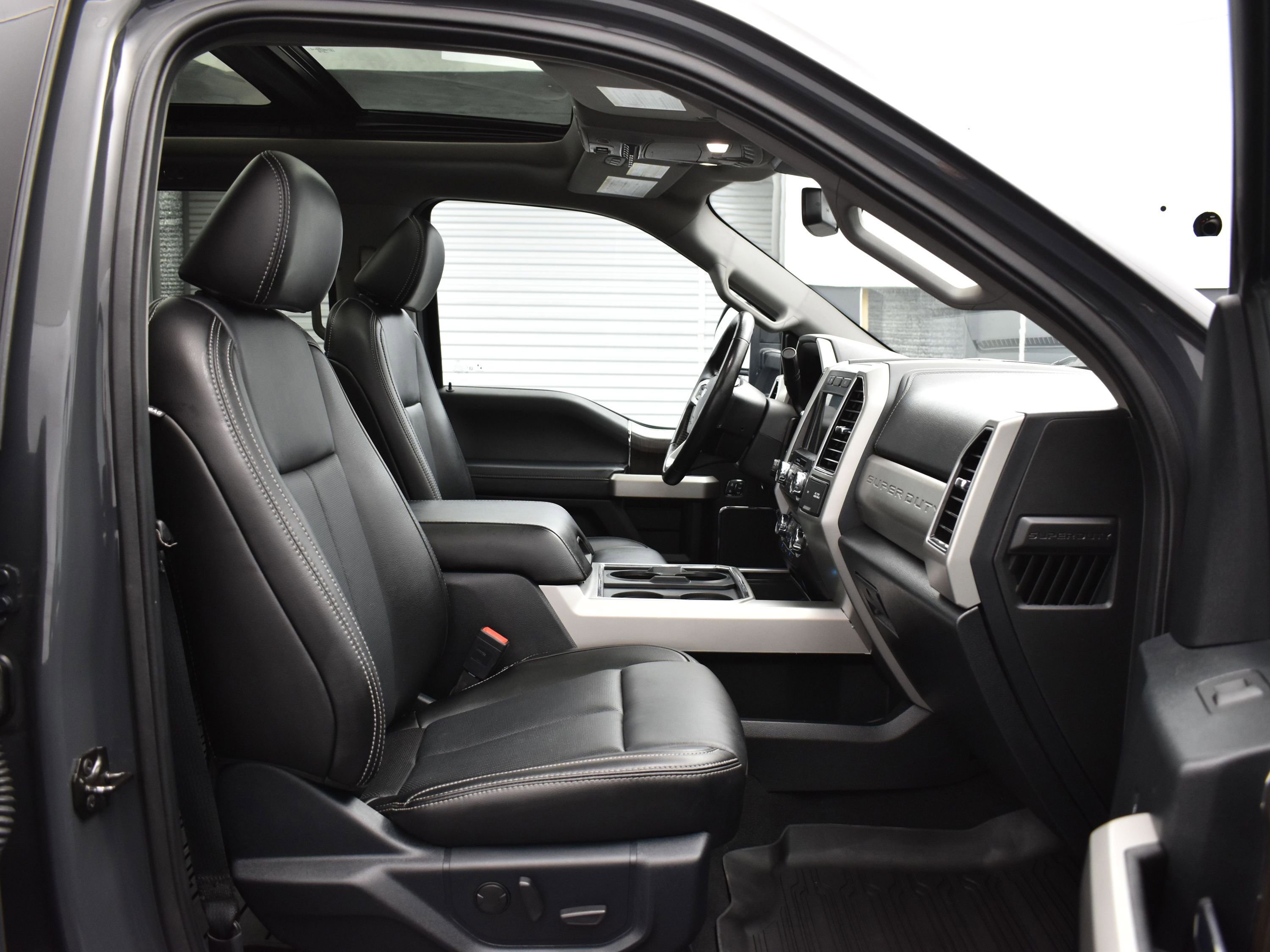 Used 2021 Ford F250 Lariat image 12